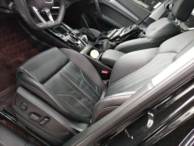 Audi Q5L — Фото автомобиля 10
