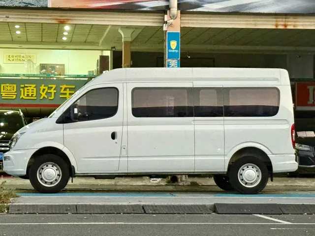 Maxus Xintu V80 — Фото автомобиля 3