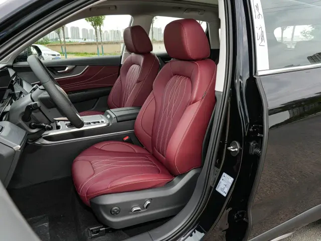 Hongqi HS5 — Фото автомобиля 14