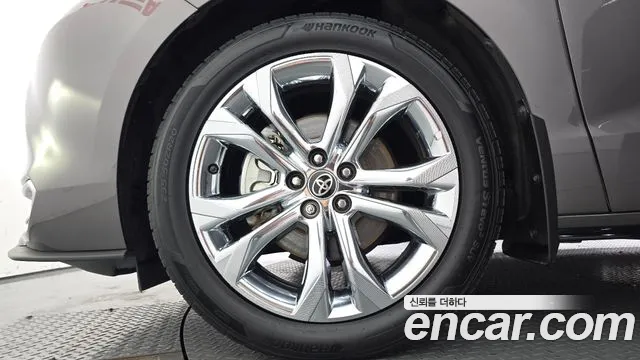 Toyota Sienna — Фото автомобиля 5