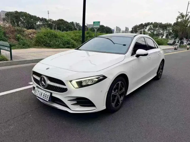 Фотография автомобиля — Mercedes-Benz A-Class