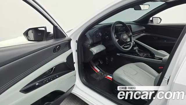 Hyundai AVANTE Новый Avante (CN7) — Фото автомобиля 9