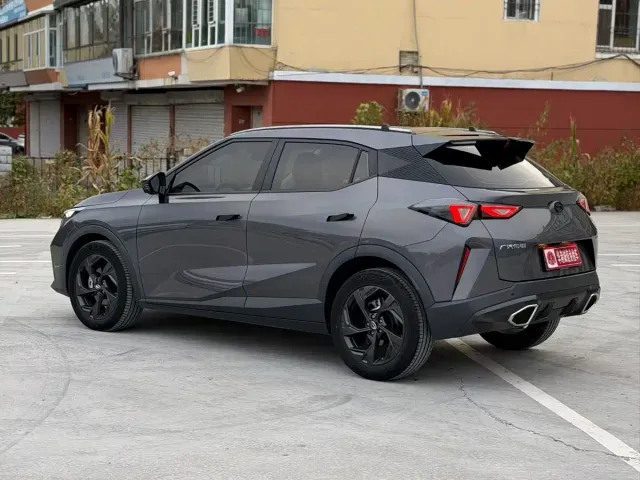 GAC Trumpchi GS3 — Фото автомобиля 4