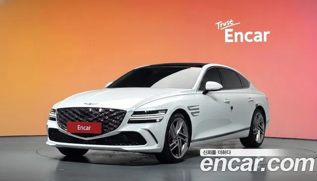 Фотография автомобиля — Genesis G80 RG3