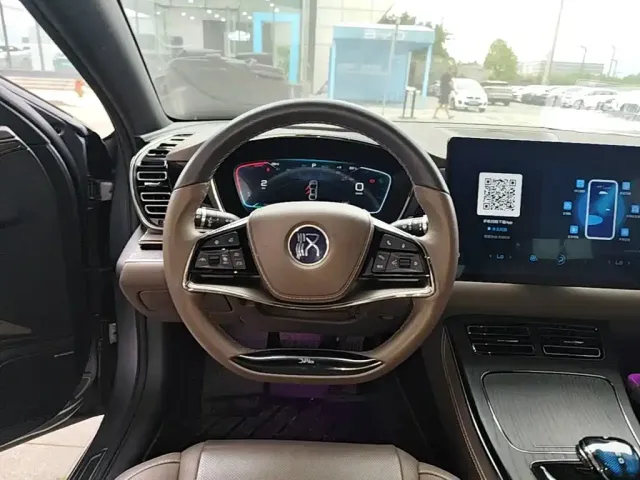 BYD Han — Фото автомобиля 6
