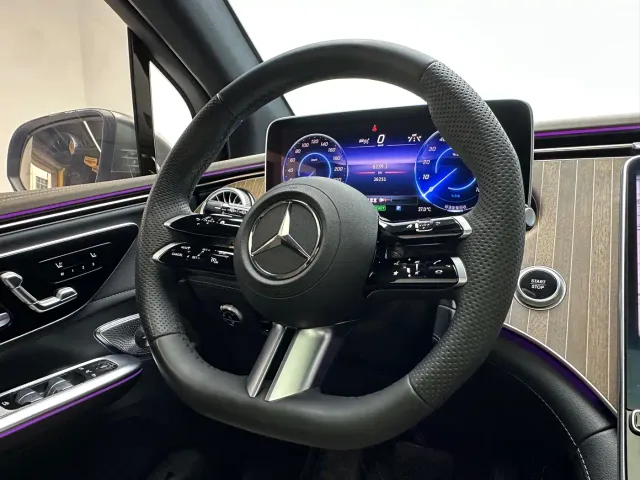 Mercedes-Benz EQE SUV — Фото автомобиля 10