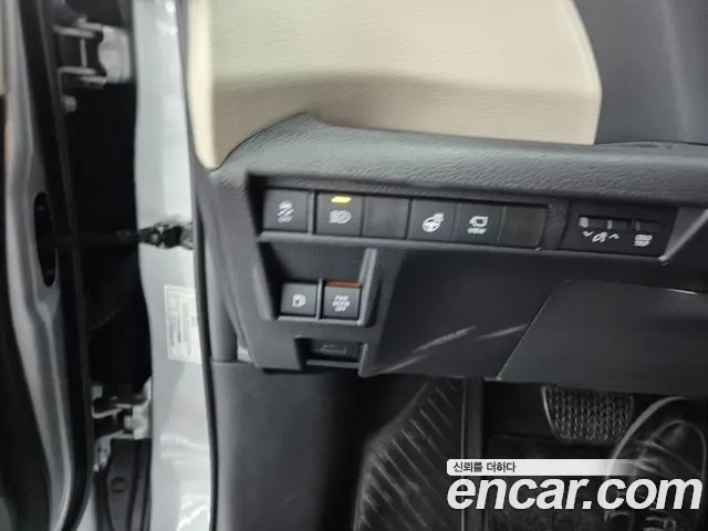 Toyota Sienna 4th Gen — Фото автомобиля 12
