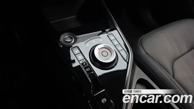 Kia Niro The All New Niro Signature — Фото автомобиля 9