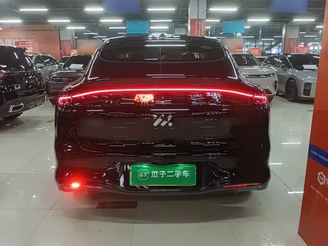 IM Motors LS6 — Фото автомобиля 5