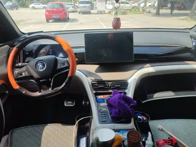 BYD Song Pro — Фото автомобиля 12