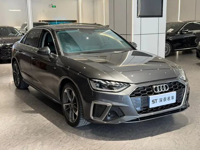 Audi A4L — Фото автомобиля 3