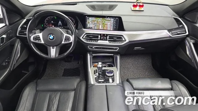 BMW X6 xDrive40i M Sport — Фото автомобиля 6