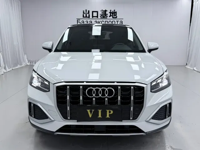 Audi Q2L — Фото автомобиля 2