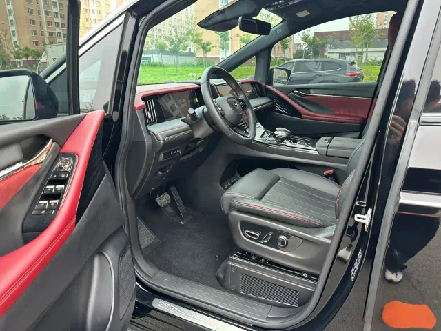 GAC Trumpchi M8 — Фото автомобиля 4