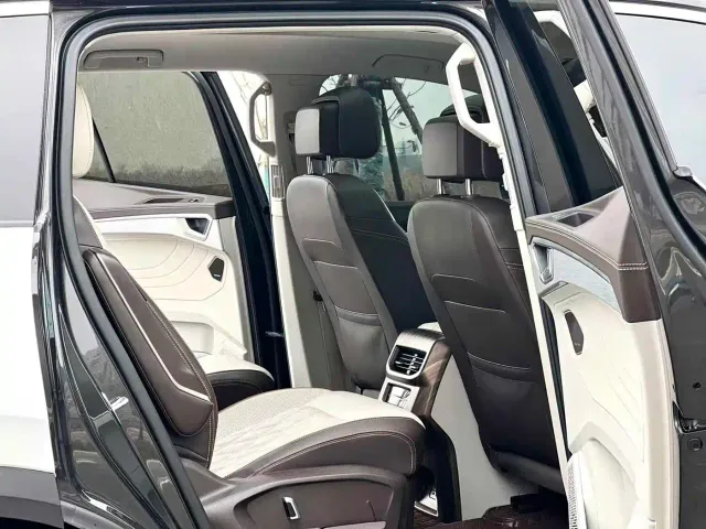 Volkswagen Talagon — Фото автомобиля 10