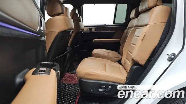 Hyundai Santafe Santa Fe (MX5) Бензин 2.5T 2WD — Фото автомобиля 8