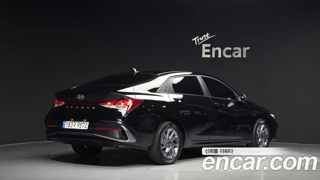 Hyundai AVANTE Smart — Фото автомобиля 2