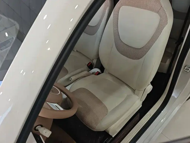 Wuling Hongguang Mini EV — Фото автомобиля 14