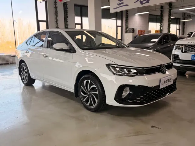Volkswagen Lavida — Фото автомобиля 3