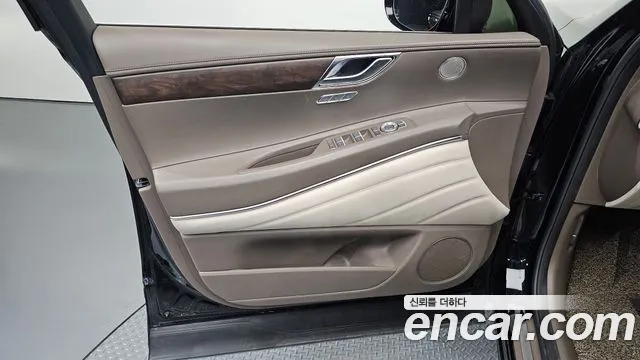 Genesis GV80 — Фото автомобиля 13
