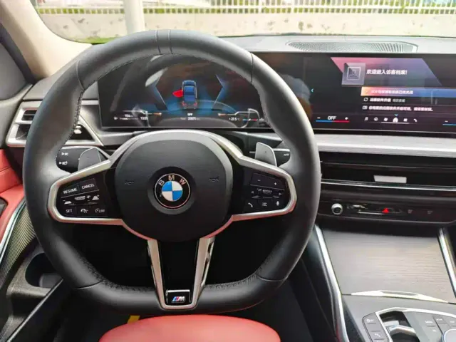 BMW 3 Series — Фото автомобиля 10