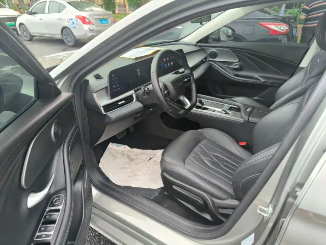 Chery Arrizo 8 — Фото автомобиля 4