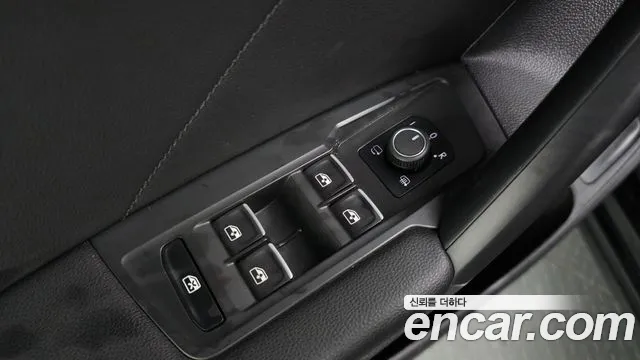 Volkswagen Tiguan — Фото автомобиля 16