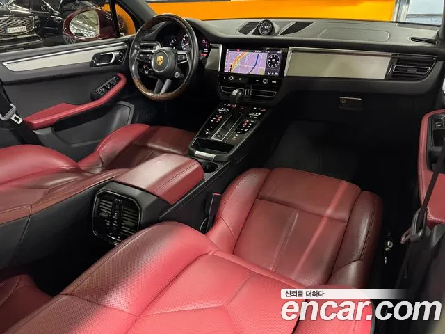 Porsche Macan — Фото автомобиля 9