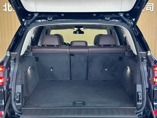 BMW X5 — Фото автомобиля 14