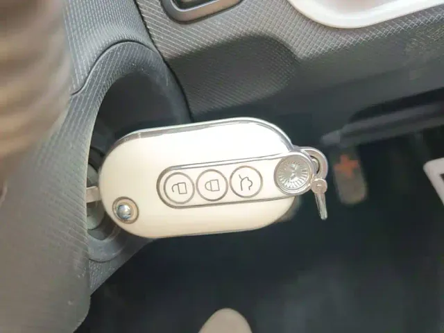 Wuling Hongguang Mini EV — Фото автомобиля 8