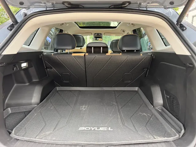 Geely Boyue L — Фото автомобиля 16