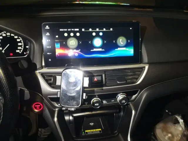 Honda Accord — Фото автомобиля 14