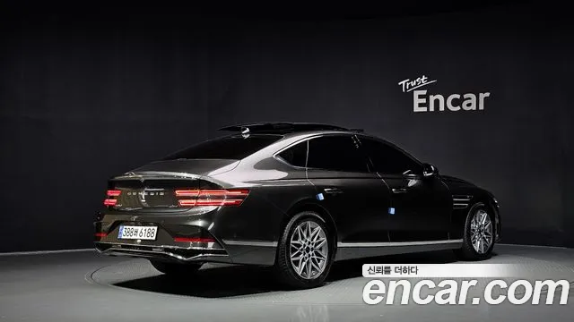 Genesis G80 RG3 — Фото автомобиля 2