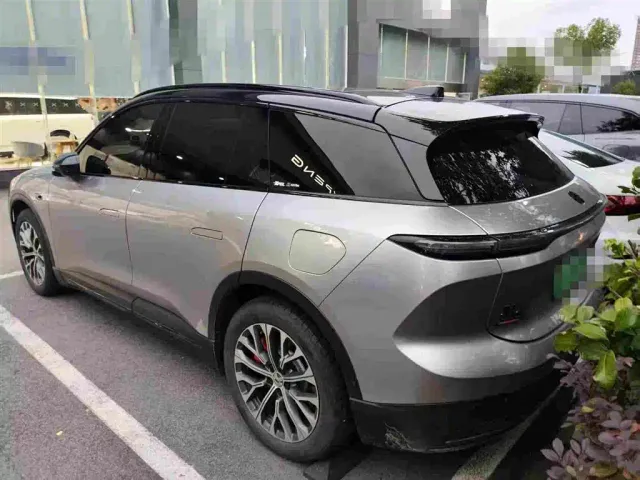 Nio ES6 — Фото автомобиля 2