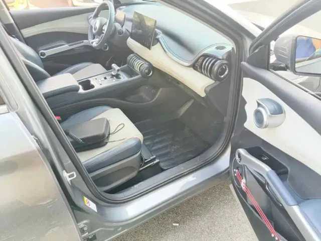 BYD Yuan PLUS — Фото автомобиля 10