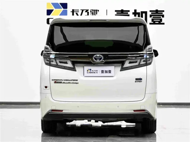 Toyota Vellfire — Фото автомобиля 5