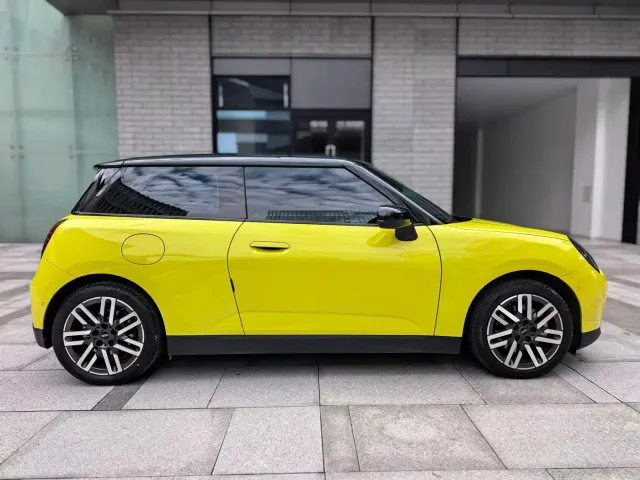 MINI Cooper — Фото автомобиля 4