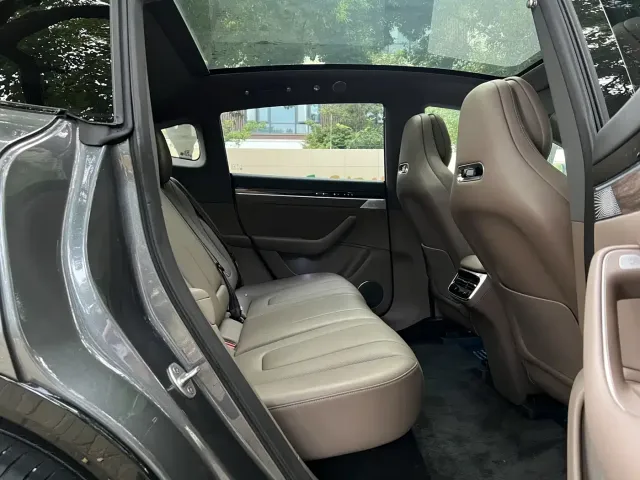 Zhijie Luxeed R7 2026 Range Extender Max — Фото автомобиля 12