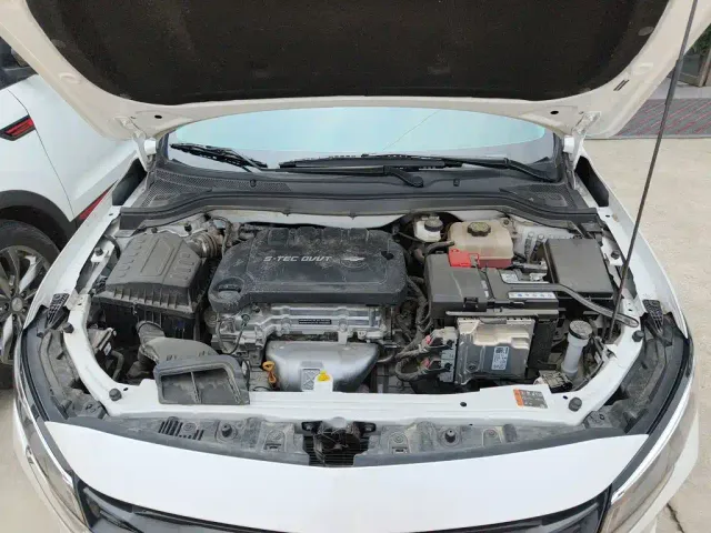 Chevrolet Monza — Фото автомобиля 15