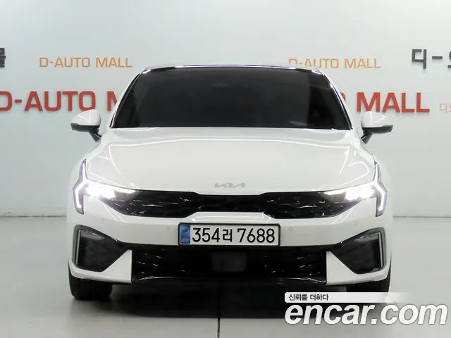 Kia K5 — Фото автомобиля 2