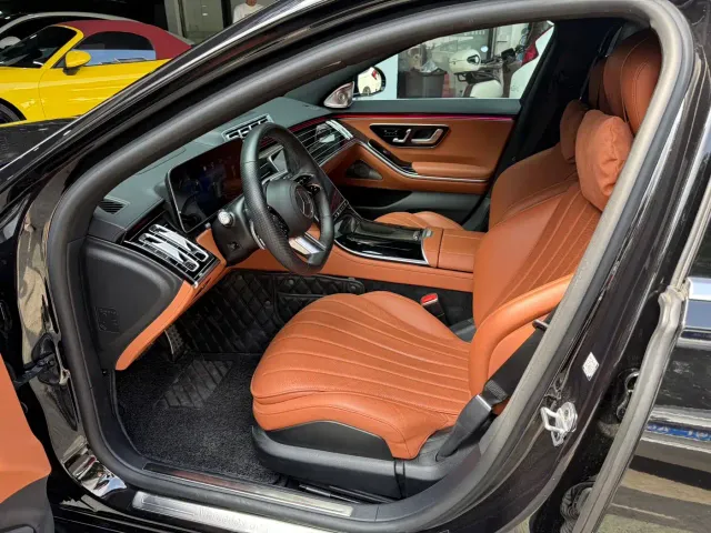 Mercedes-Benz S-Class — Фото автомобиля 4