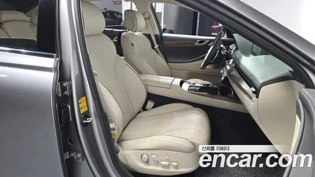 Genesis G80 RG3 — Фото автомобиля 16