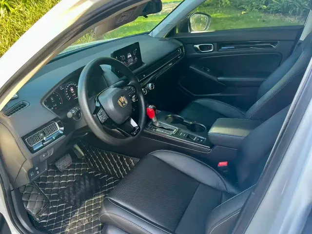 Honda Civic — Фото автомобиля 4