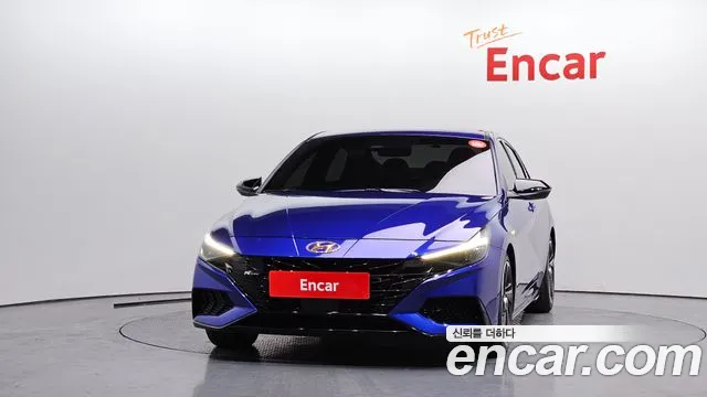 Hyundai Avante CN7 — Фото автомобиля 3