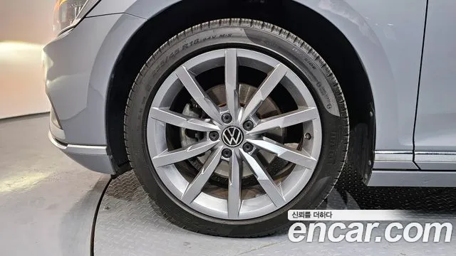 Volkswagen Passat Passat GT(B8) 2.0 TDI Prestige — Фото автомобиля 4