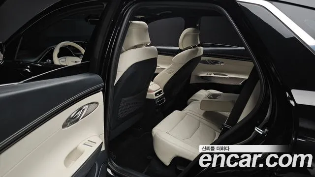 Genesis GV70 Electrified GV70 — Фото автомобиля 12