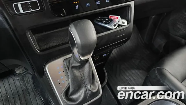 Hyundai Staria Staria L3.5 Карго 5 мест — Фото автомобиля 7
