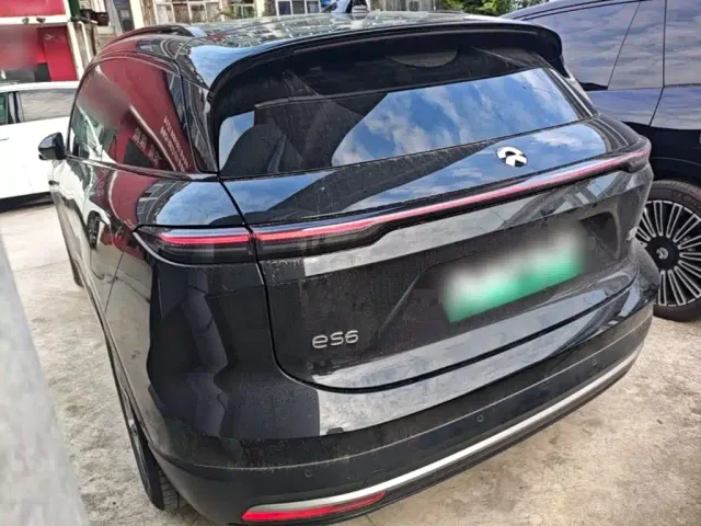 Nio ES6 — Фото автомобиля 4