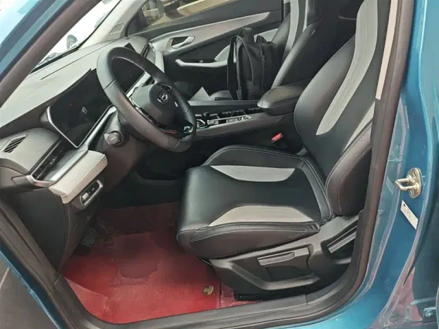 Geely Binrui — Фото автомобиля 14