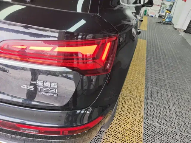 Audi Q5L — Фото автомобиля 7